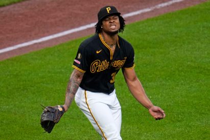 article image - Reds Pirates Baseball